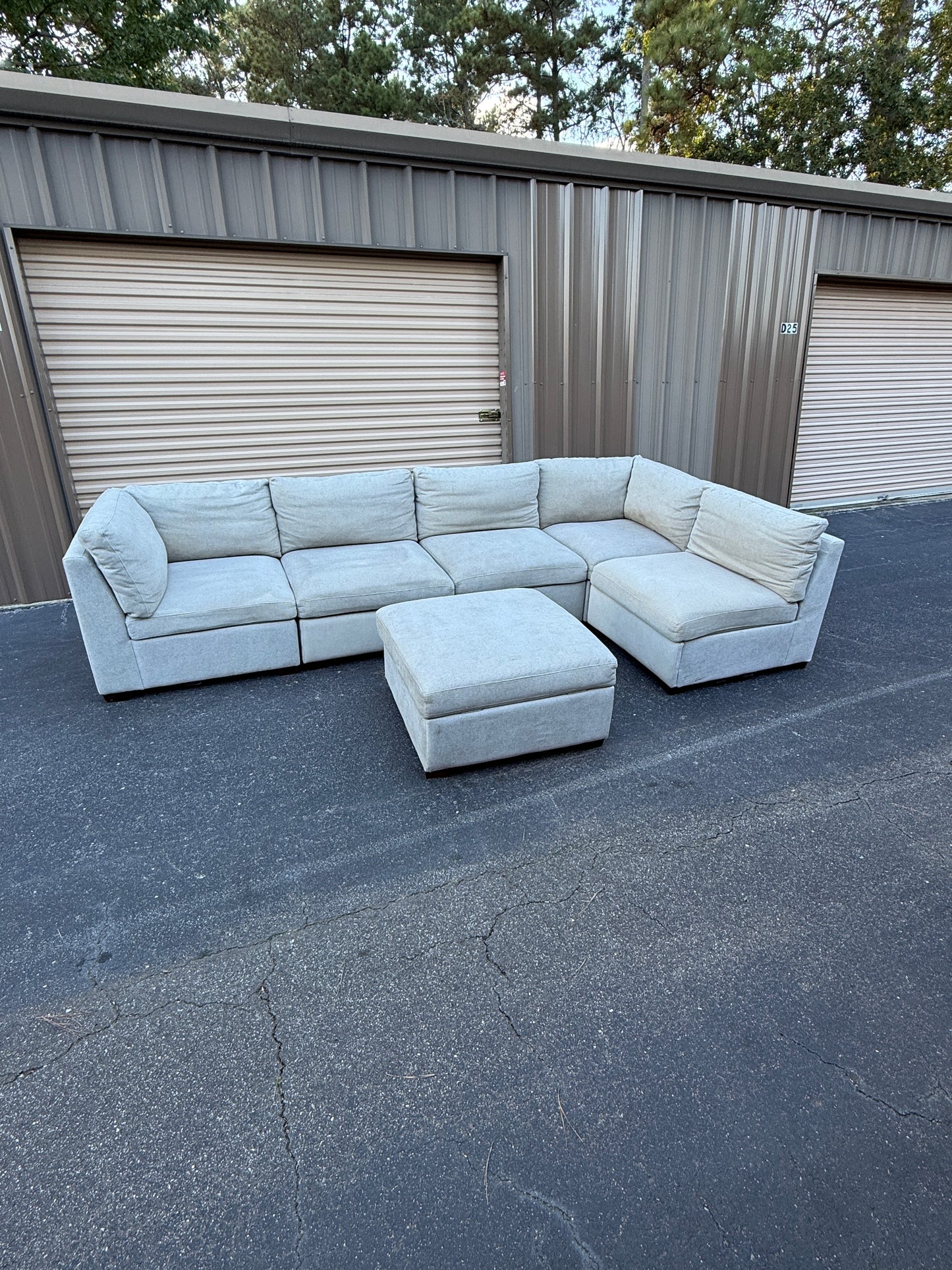 Like-New Thomasville Gray Modular Sectional Couch w/ Adjustable Recliners - Delivery Available!