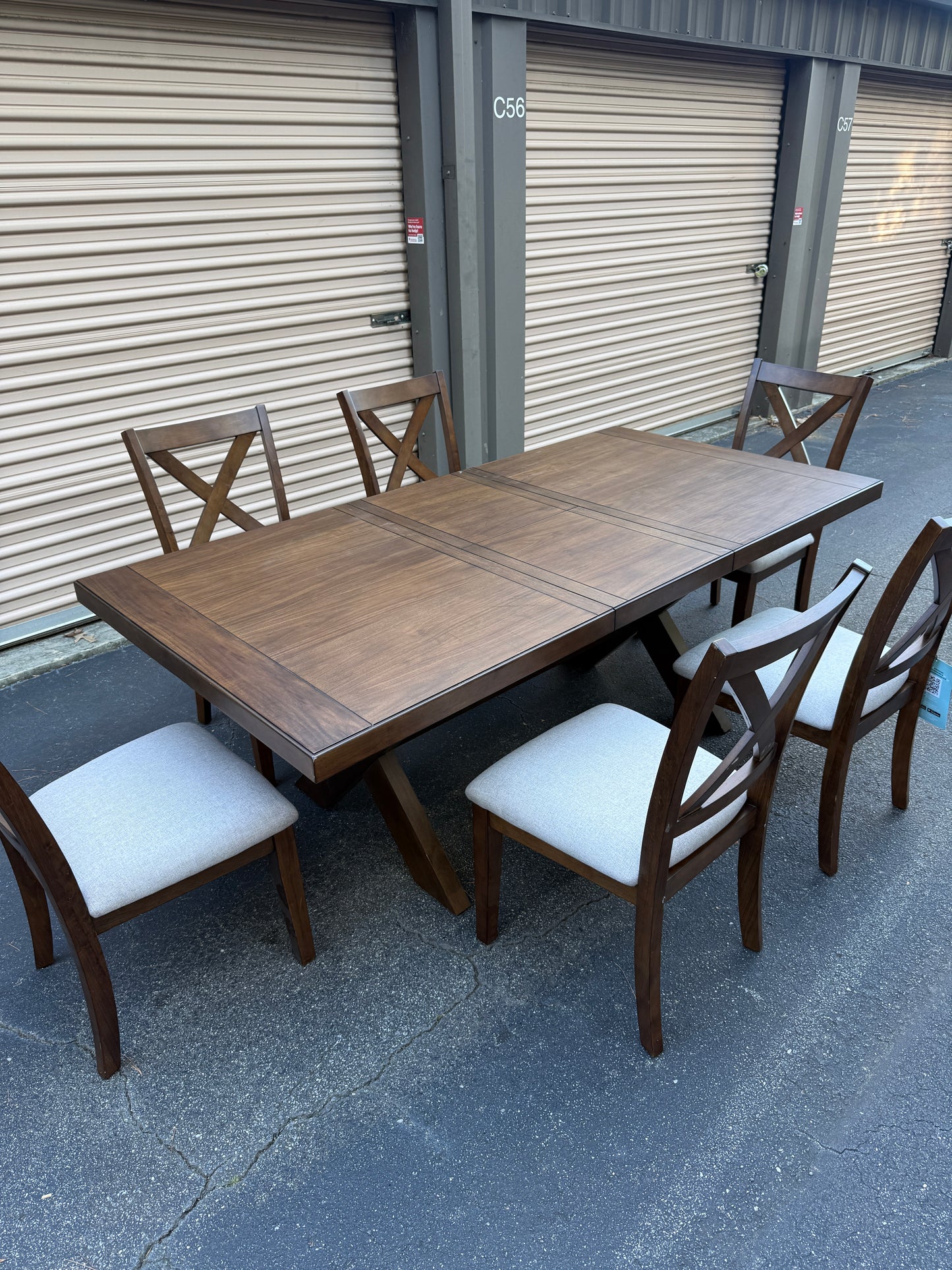 New with Tags 🏷️ Bayside Furniture Adjustable 7 PC Dining Room Table Set - Delivery Available!