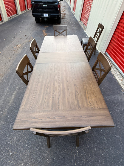 7PC Dining Room Table Set (Extendable) - Delivery Available!