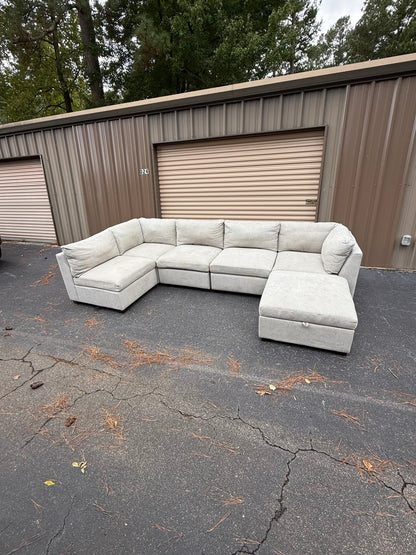 LIKE-NEW Thomasville Gray Modular Sectional Couch w/ Ottoman - Delivery Available!