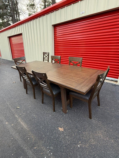7PC Dining Room Table Set (Extendable) - Delivery Available!